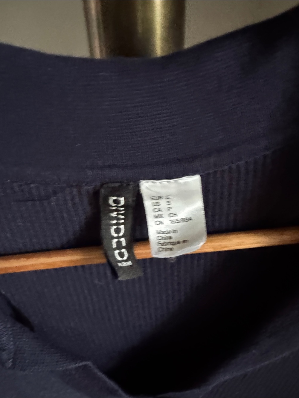 H&M Navy Ribbed Polo Crop Top with White Trim - Picture 2 of 4